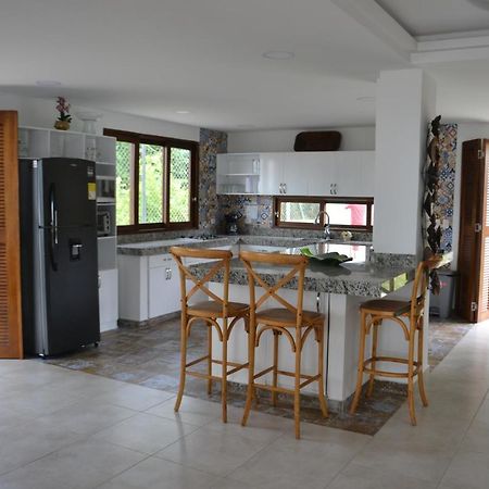 Condominio Atlantis Coveñas Extérieur photo