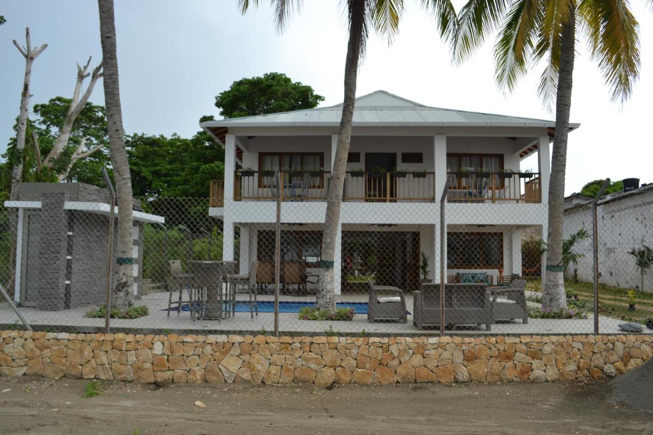 Condominio Atlantis Coveñas Extérieur photo