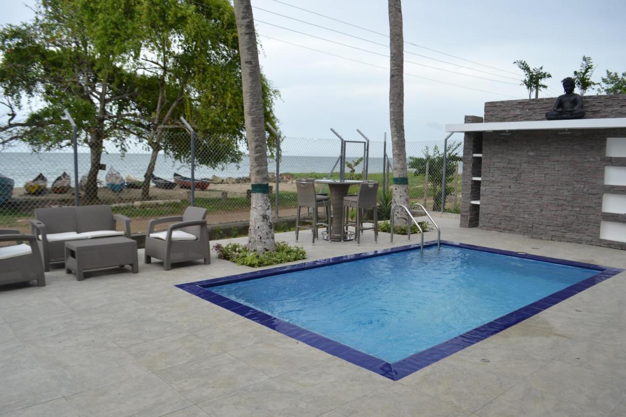 Condominio Atlantis Coveñas Extérieur photo