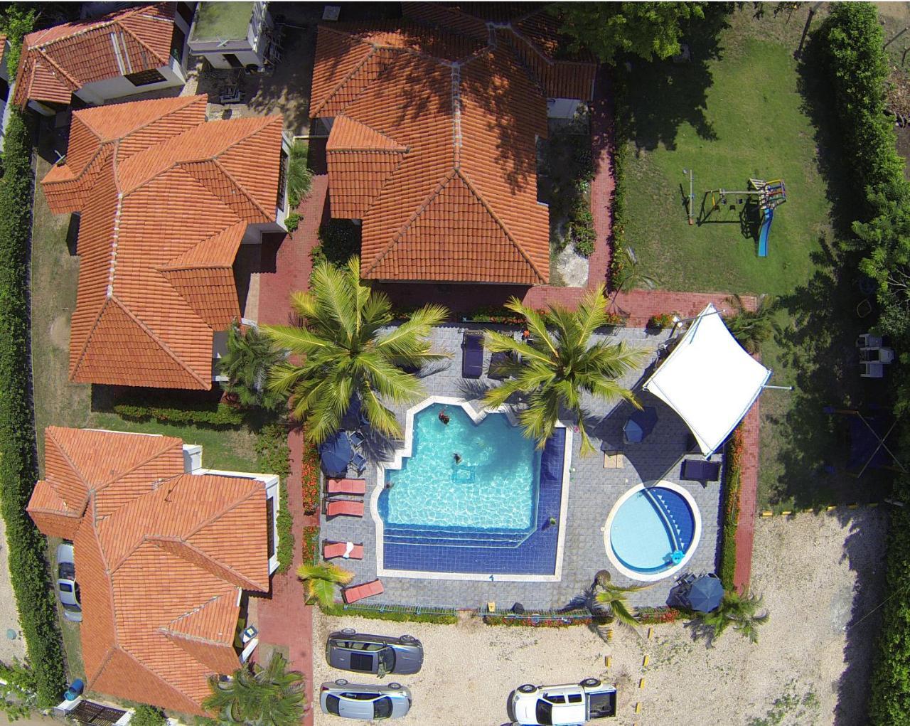 Condominio Atlantis Coveñas Extérieur photo