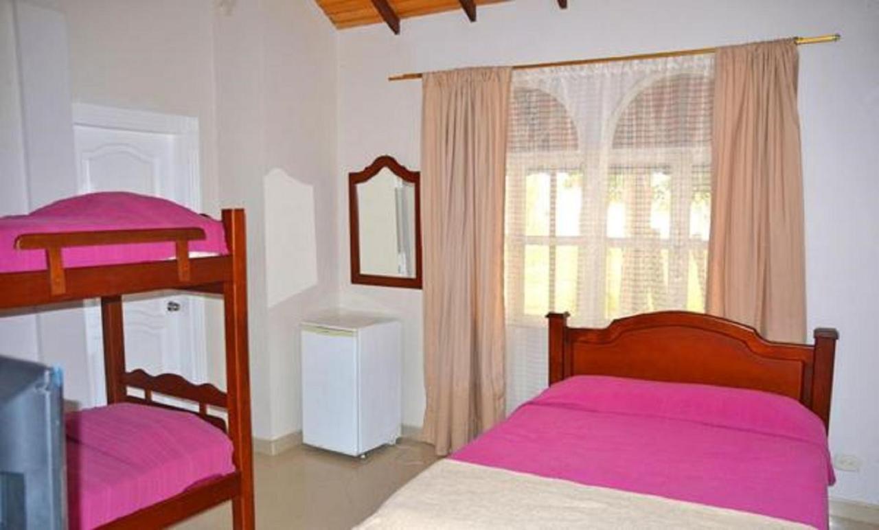 Condominio Atlantis Coveñas Extérieur photo